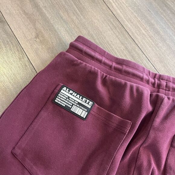 Alphalete Burgundy Athletic Workout Joggers Men Medium Bin I-24 - Picture 6 of 6